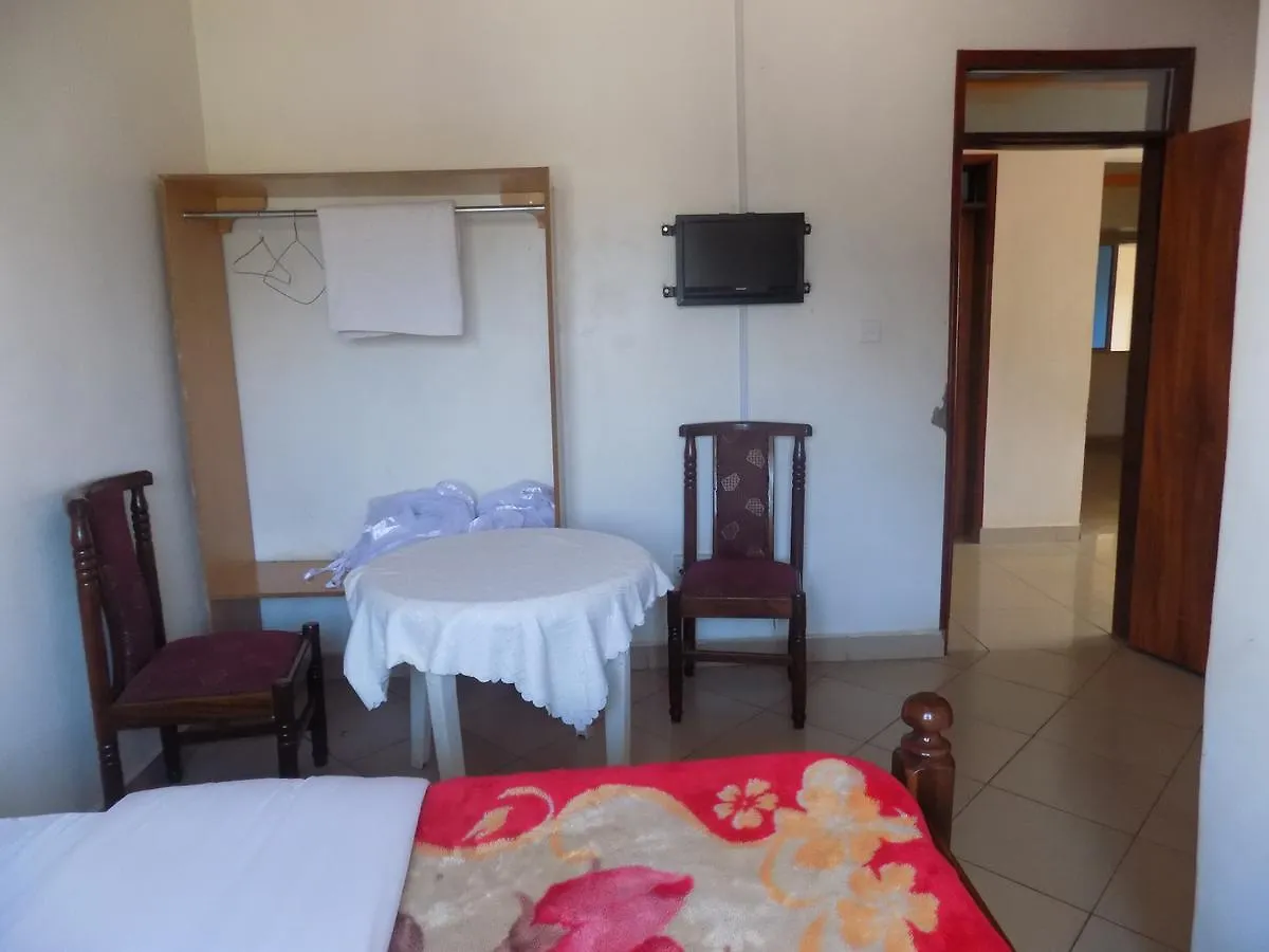 Mamerito Hotel Kampala 2*,