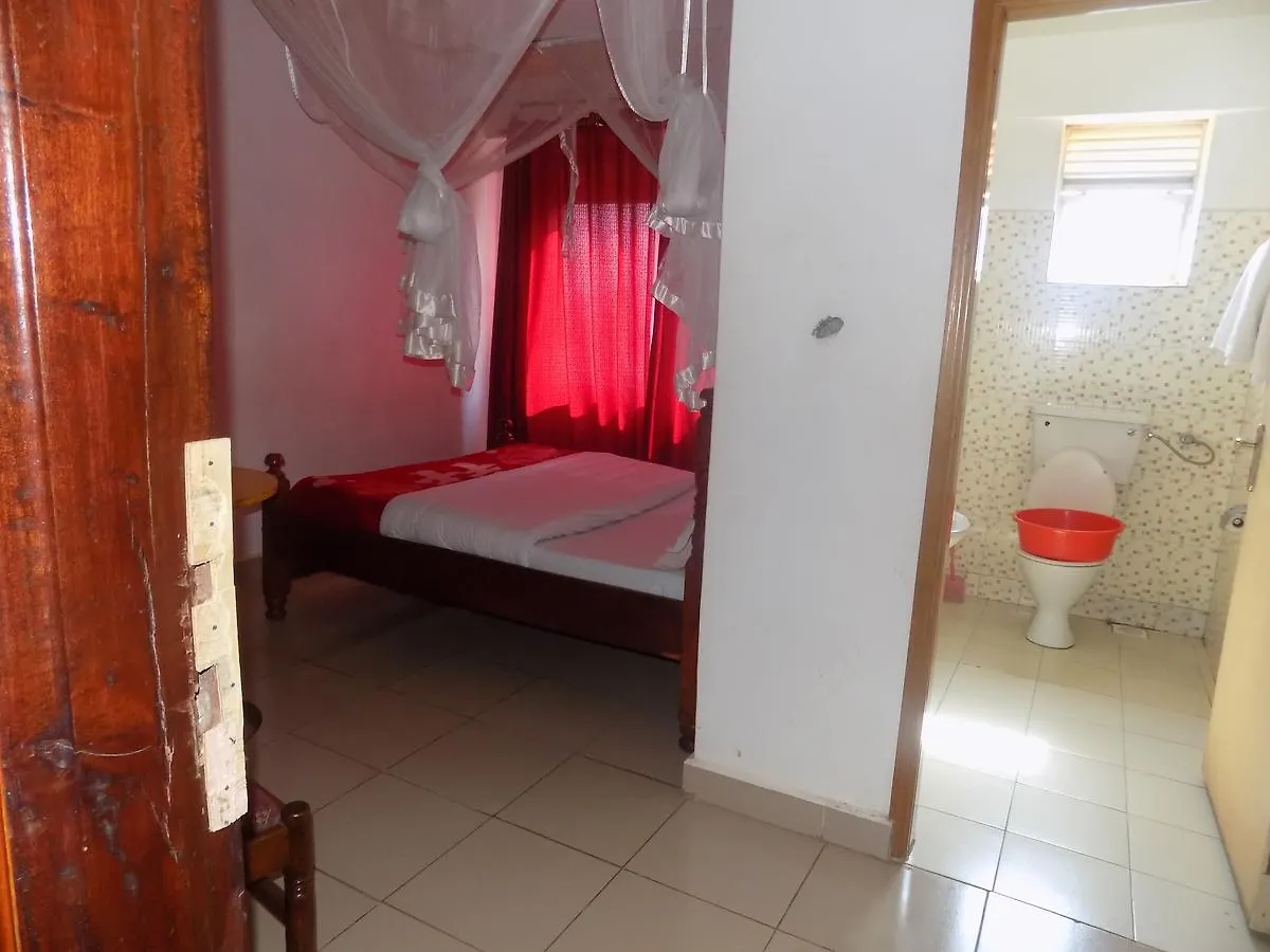 Mamerito Hotel Kampala 2*,